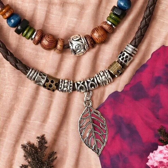🆕️Boho Chic Layered PU Leather Necklace | Adjustable Handmade Beaded Jewelry 🌿 - Picture 1 of 11